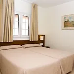 Lloyds Club Aparthotel