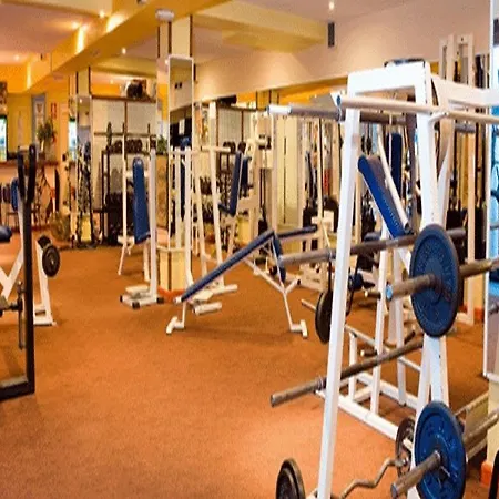 Aparthotel Lloyds Club 3*