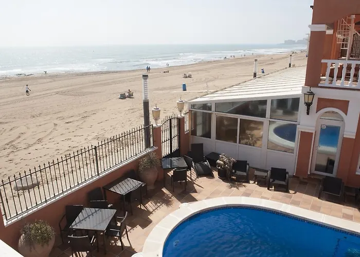 Lloyds Club Lejlighedshotel