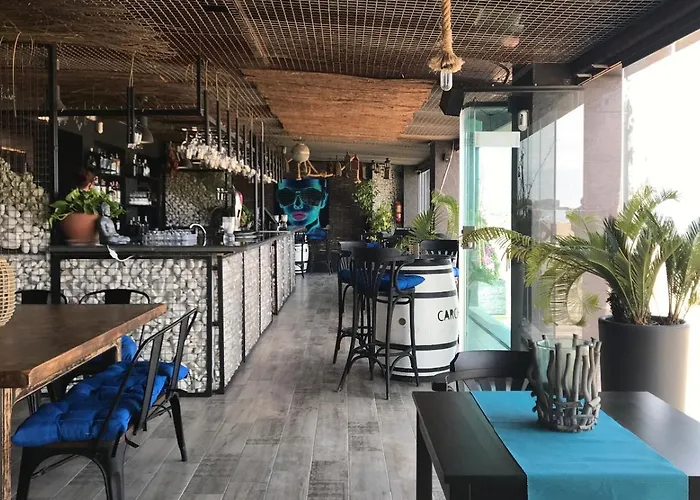 Lloyds Club Apartmanhotel