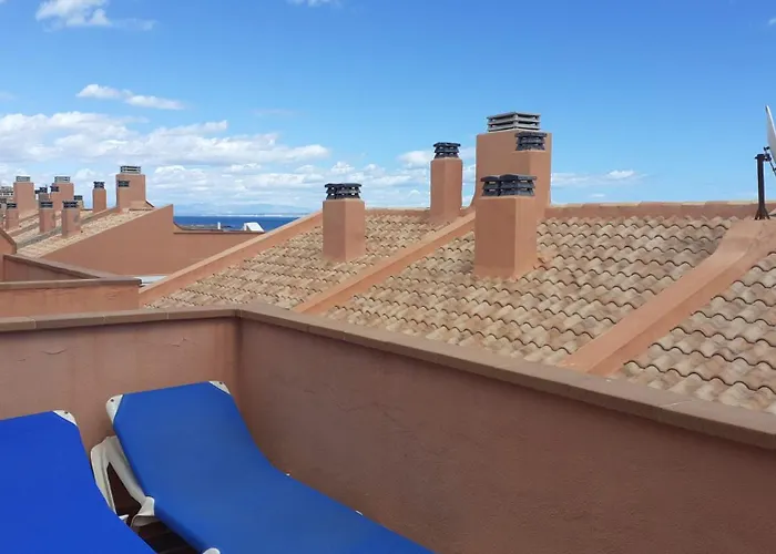 Lloyds Club Lejlighedshotel