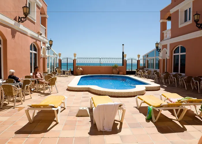 Lloyds Club Lejlighedshotel