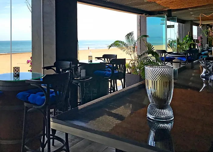 Aparthotel Lloyds Club 3*